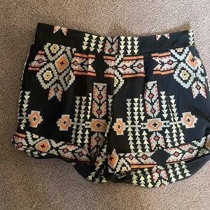 Patterned shorts